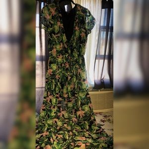 Sassy Floral Hawaiian Romper Dress 💚